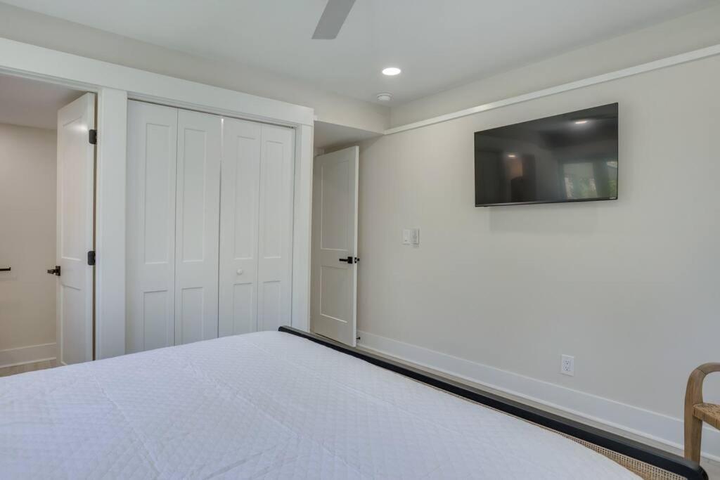 Luxury Beach House - 2Min Walk To Beach - Private Pool - Group & Dog Friendly Hilton Head Island Bagian luar foto