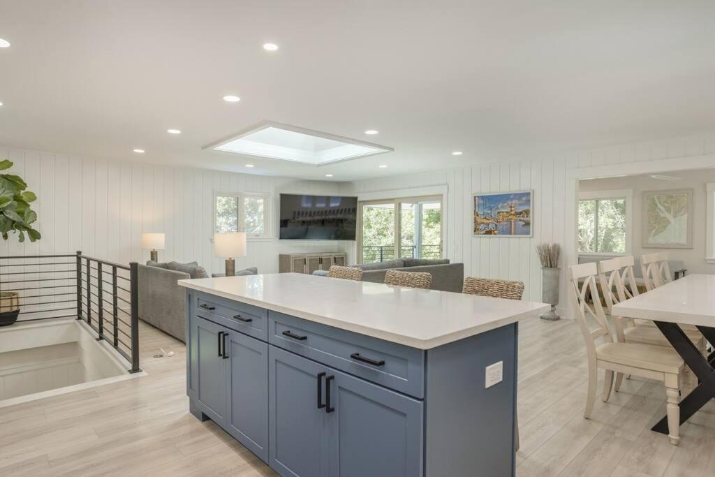 Luxury Beach House - 2Min Walk To Beach - Private Pool - Group & Dog Friendly Hilton Head Island Bagian luar foto